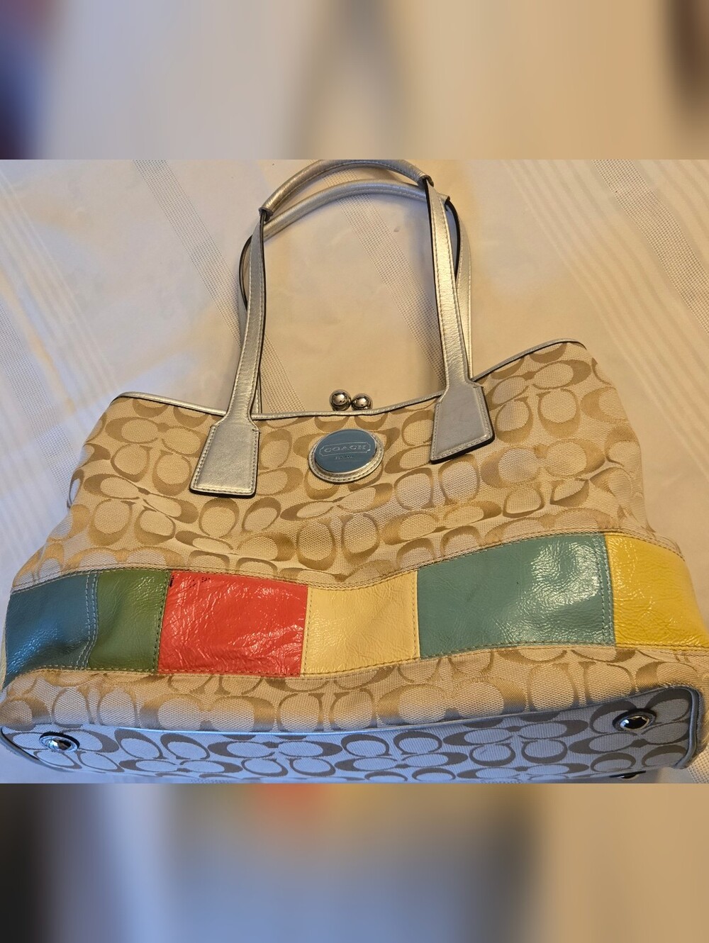 ☆☆☆24HR SALE...EUC Coach Multicolour Patchwork Signature Tote